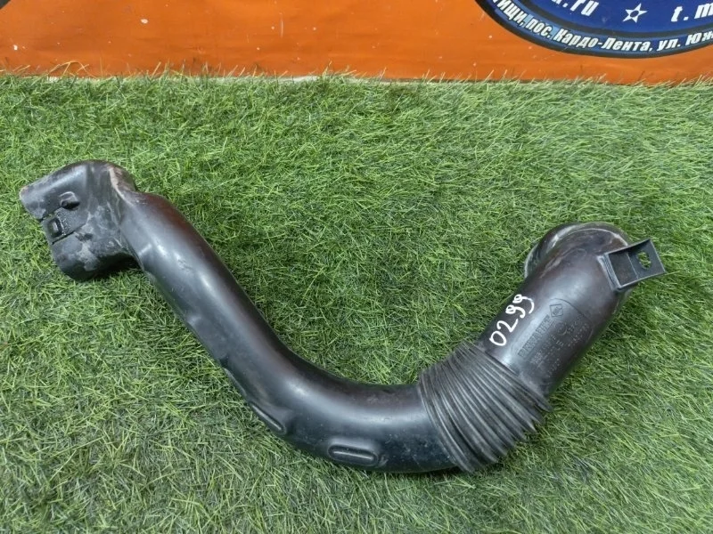 Патрубок воздушного фильтра Renault Duster 2015-2020 165556691R K9K