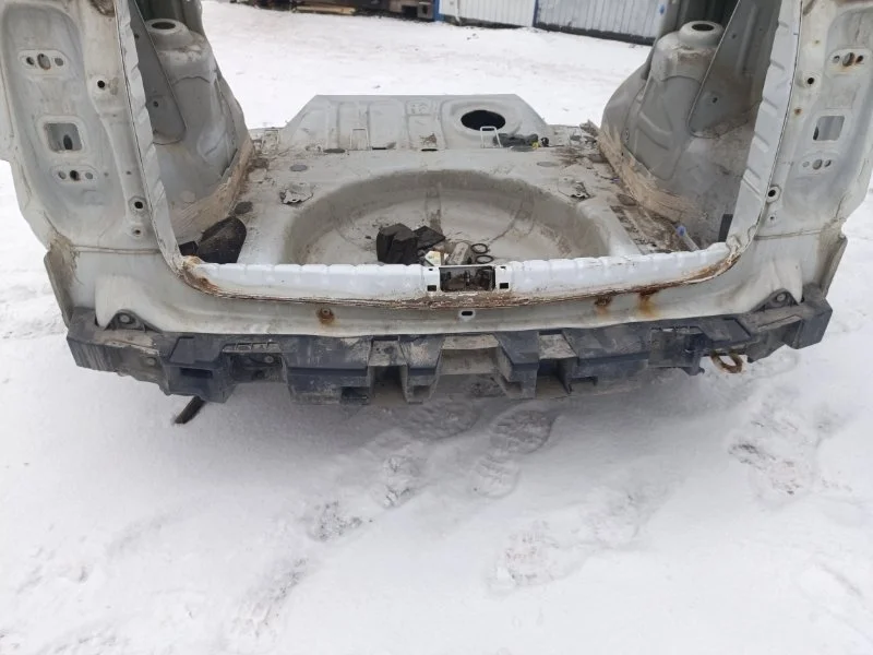 Задняя панель Renault Duster 2015-2020 791009165R K9K