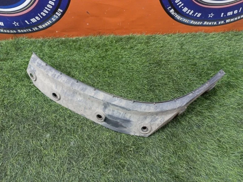 Накладка заднего крыла Renault Duster 2015-2020 788752375R K9K, задняя левая