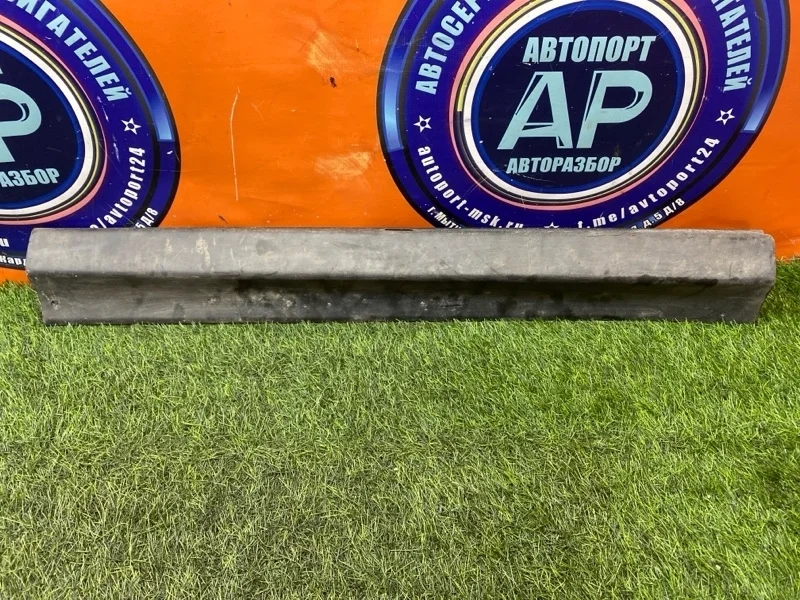 Накладка двери Toyota Rav4 2013 7507442010 XA40 3ZRFE, передняя левая