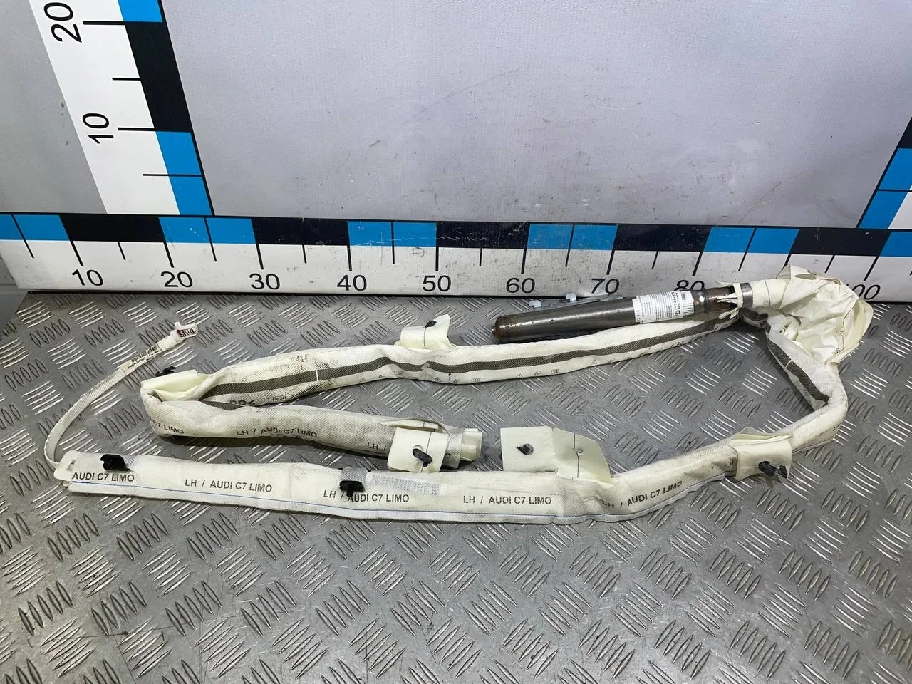 [Б/У] Подушка безопасности боковая Audi A6 [Код: 00575980 ]