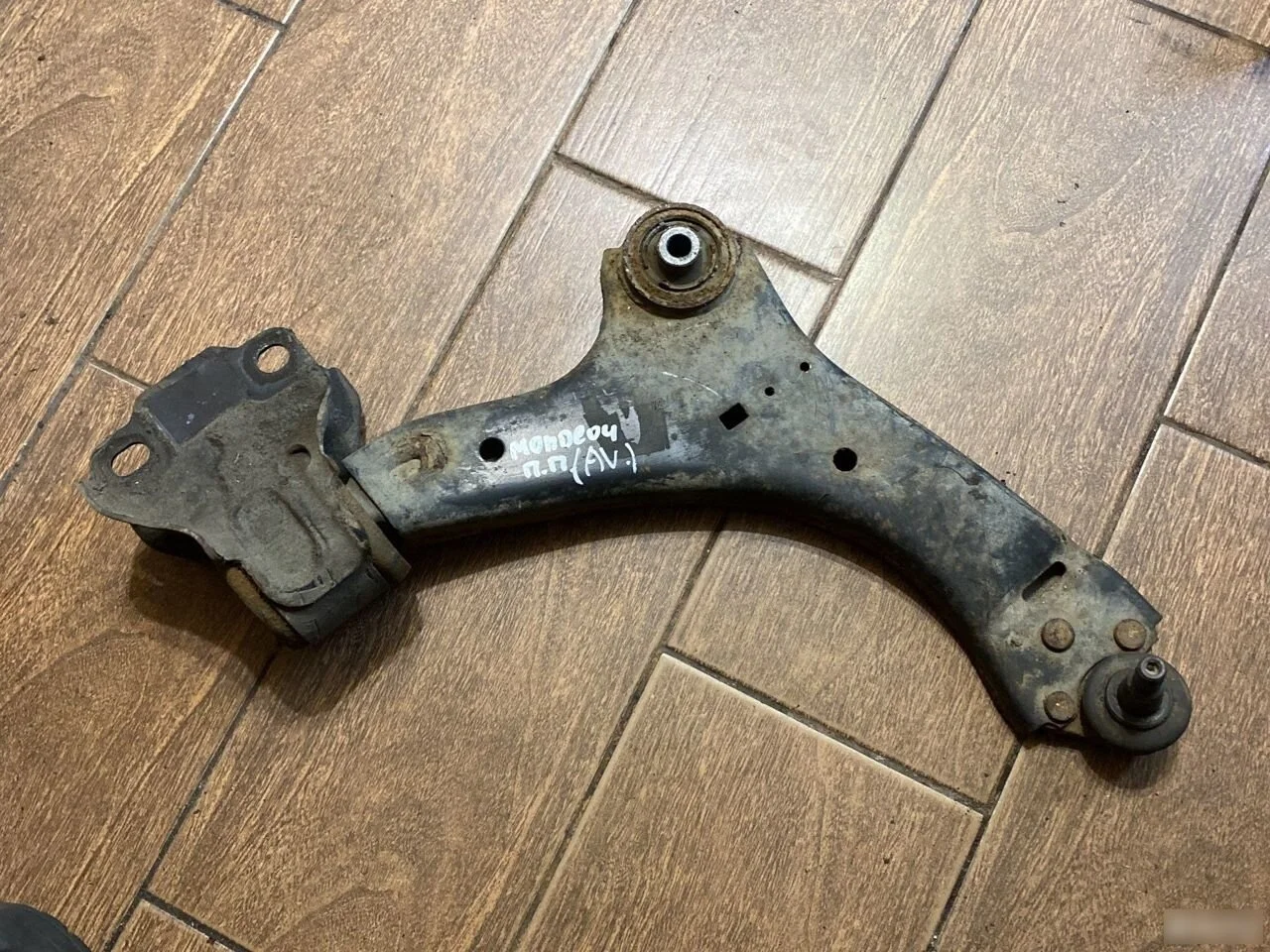 Рычаг передний правый Ford Mondeo IV (2006—2010)