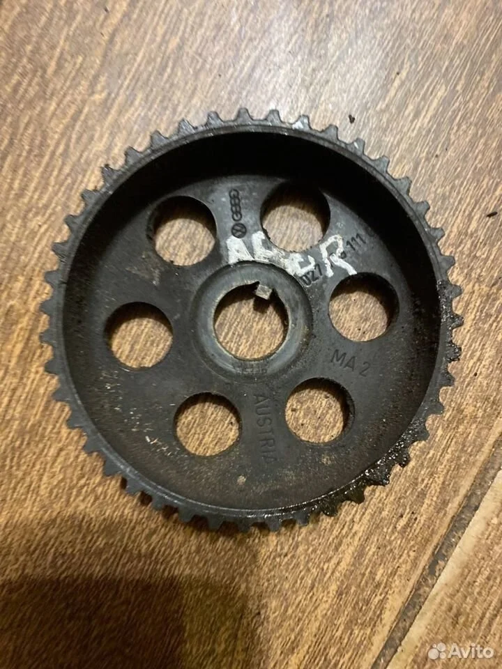 Шкив промежуточного вала Volkswagen Passat B5 (1996—2001)