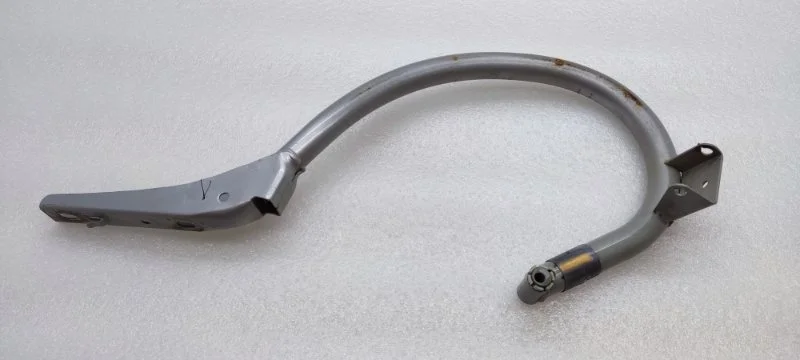 Петля крышки багажника Mercedes-Benz -Class 2005 W203