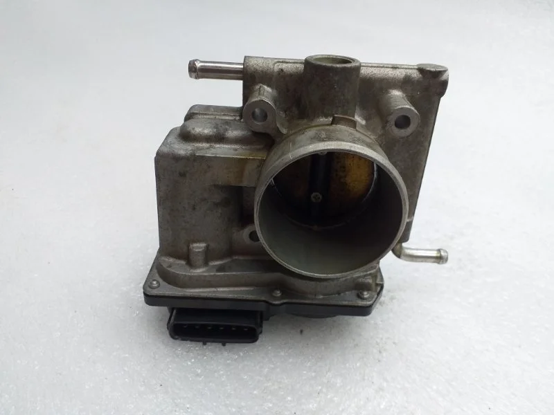 Заслонка дроссельная Mazda Mazda3 2008-2013 BL