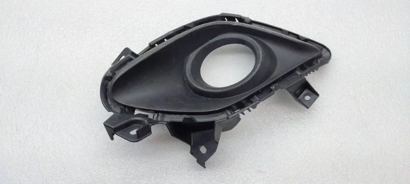 Рамка противотуманной фары Mazda Mazda6 2012> GJ