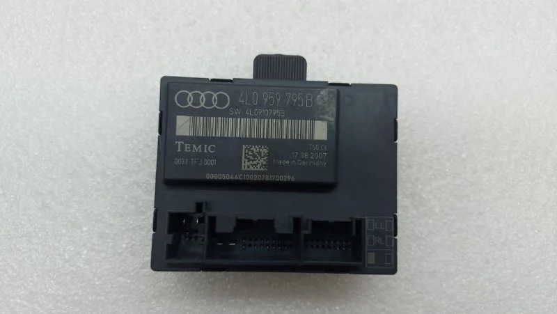 Блок комфорта Audi Q7 2008 4L