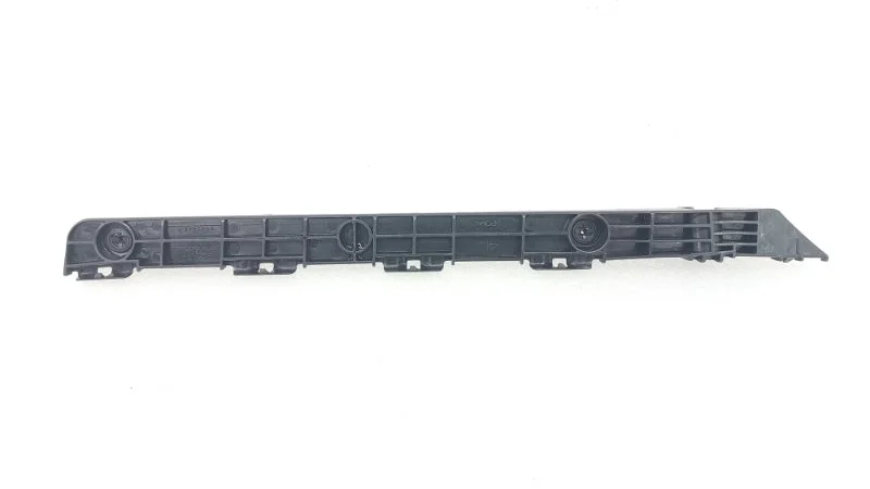 Кронштейн бампера Toyota Camry 2006 40
