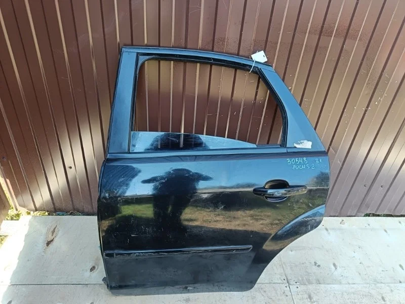 Дверь Ford Focus 2007 CB4