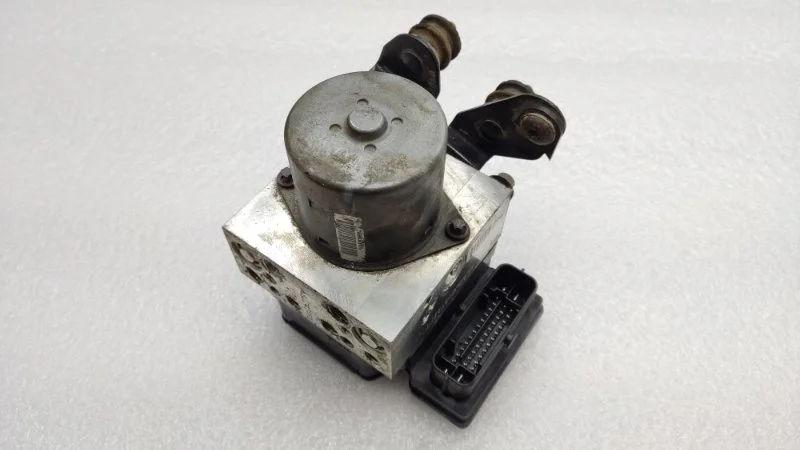 Блок abs Volkswagen Passat 2012 B7