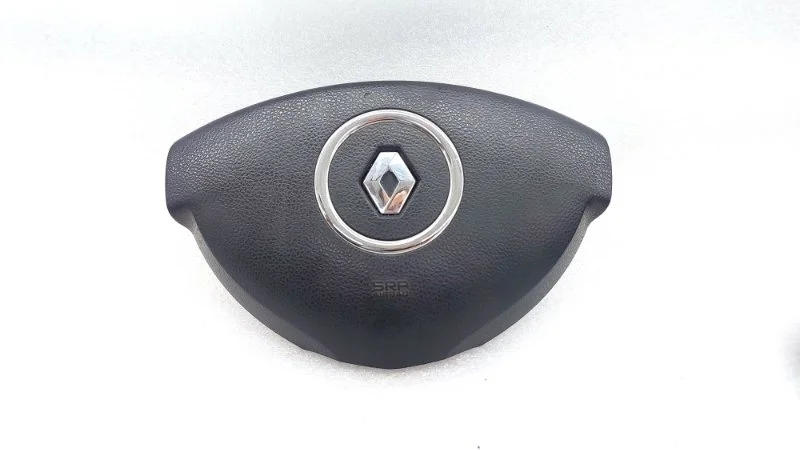 Подушка безопасности в руль Renault Duster 2013 HS