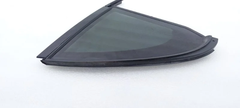 Форточка двери Mercedes-Benz -Class 2020 W213
