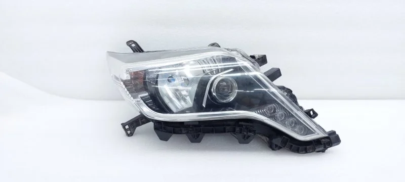 Фара Toyota Land Cruiser Prado 2012 150
