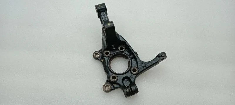 Кулак поворотный Kia K5 2021 DL3