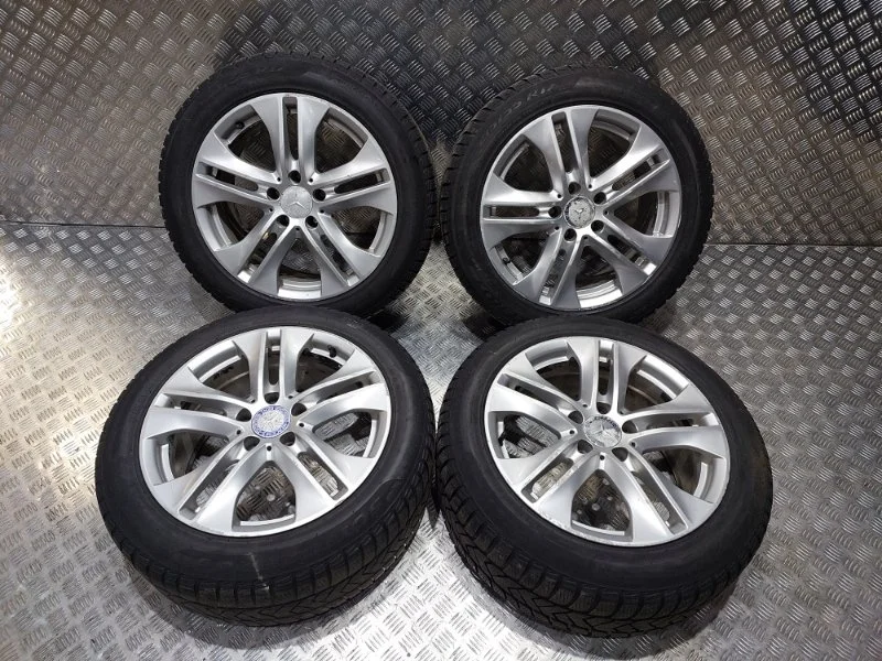 Колеса комплект Mercedes-Benz -Class 2011 W212