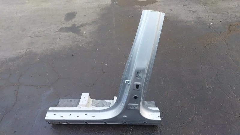 Порог со стойкой Kia K5 2020 DL3