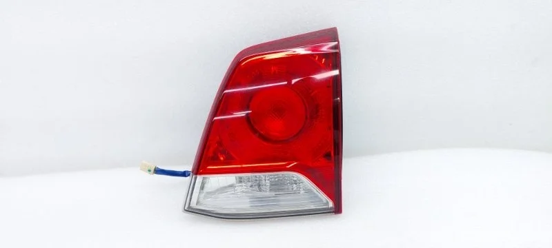 Фонарь Toyota Land Cruiser 2014 VDJ200