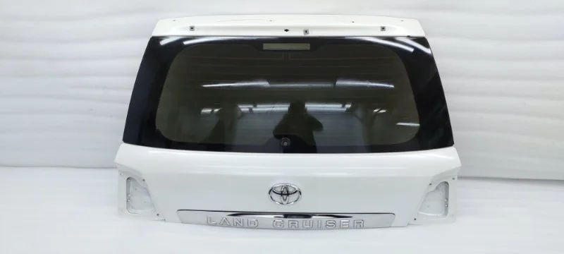 Дверь багажника Toyota Land Cruiser 2014 VDJ200