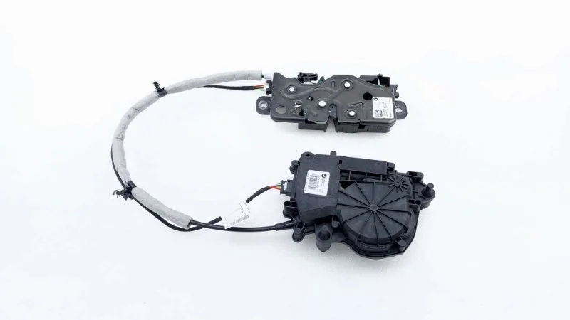 Замок крышки багажника BMW 3-Series 2020 G20