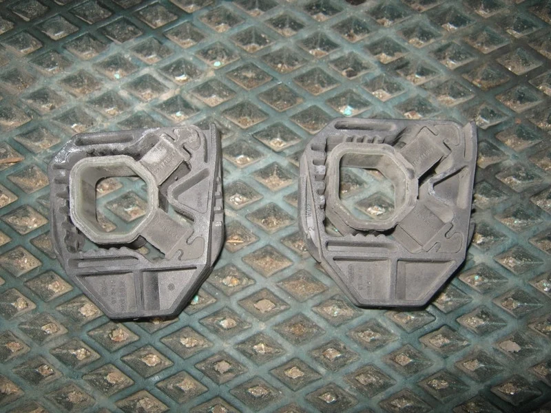 Крепление радиатора Volkswagen Passat B6