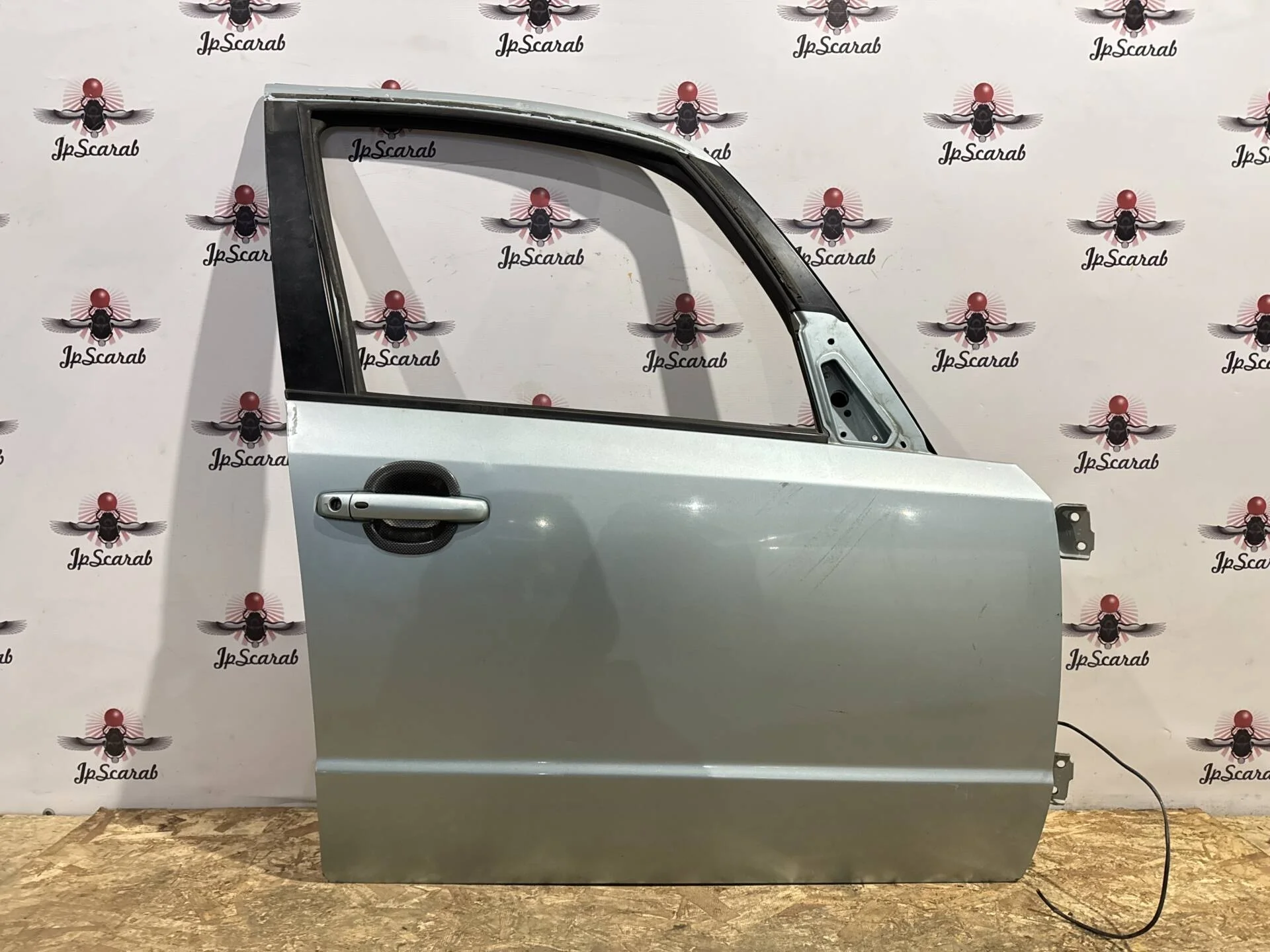 Дверь передняя правая Suzuki SX4 YA21S Хэчбэк