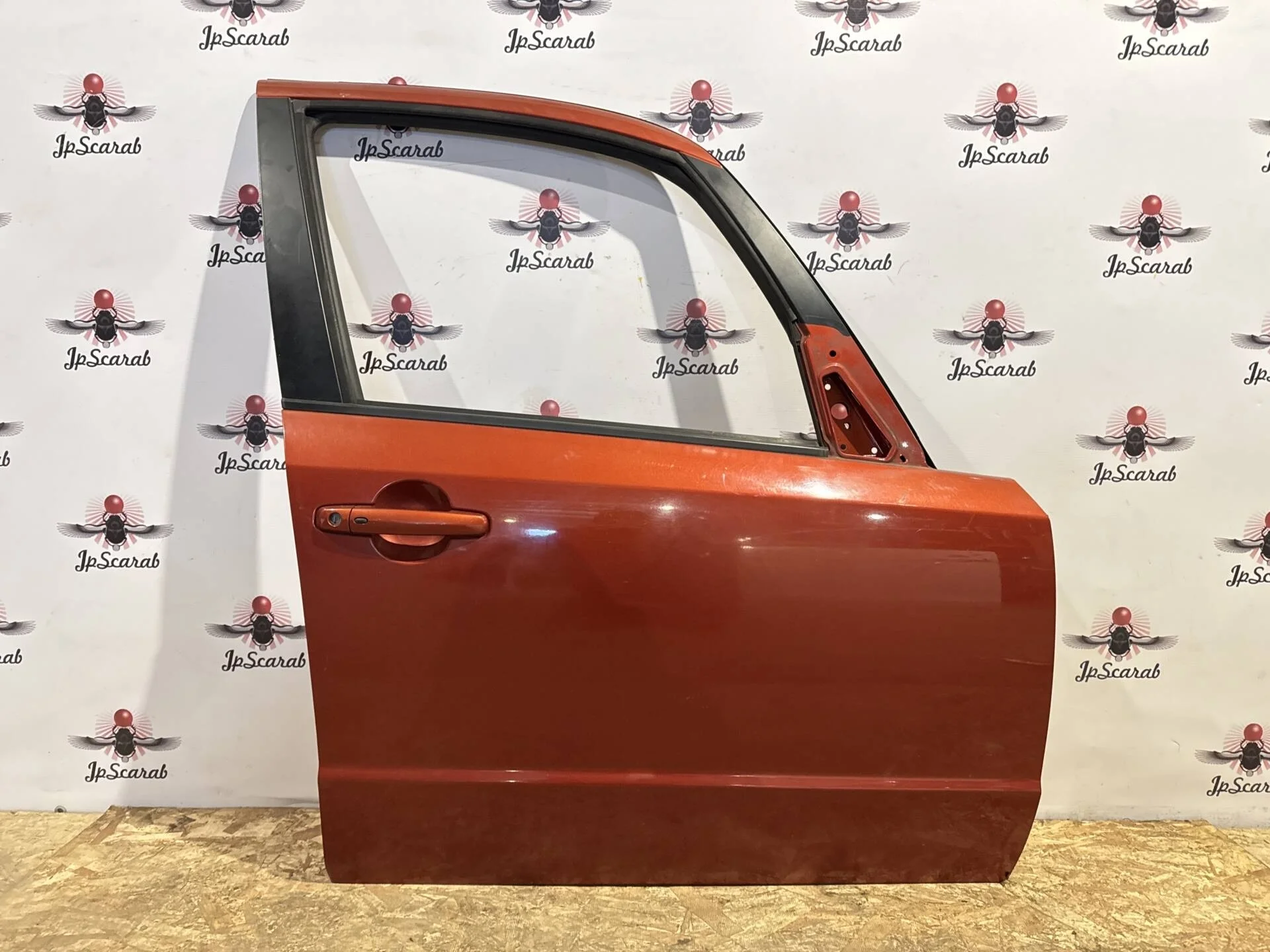Дверь передняя правая Suzuki SX4 YA21S Хэчбэк