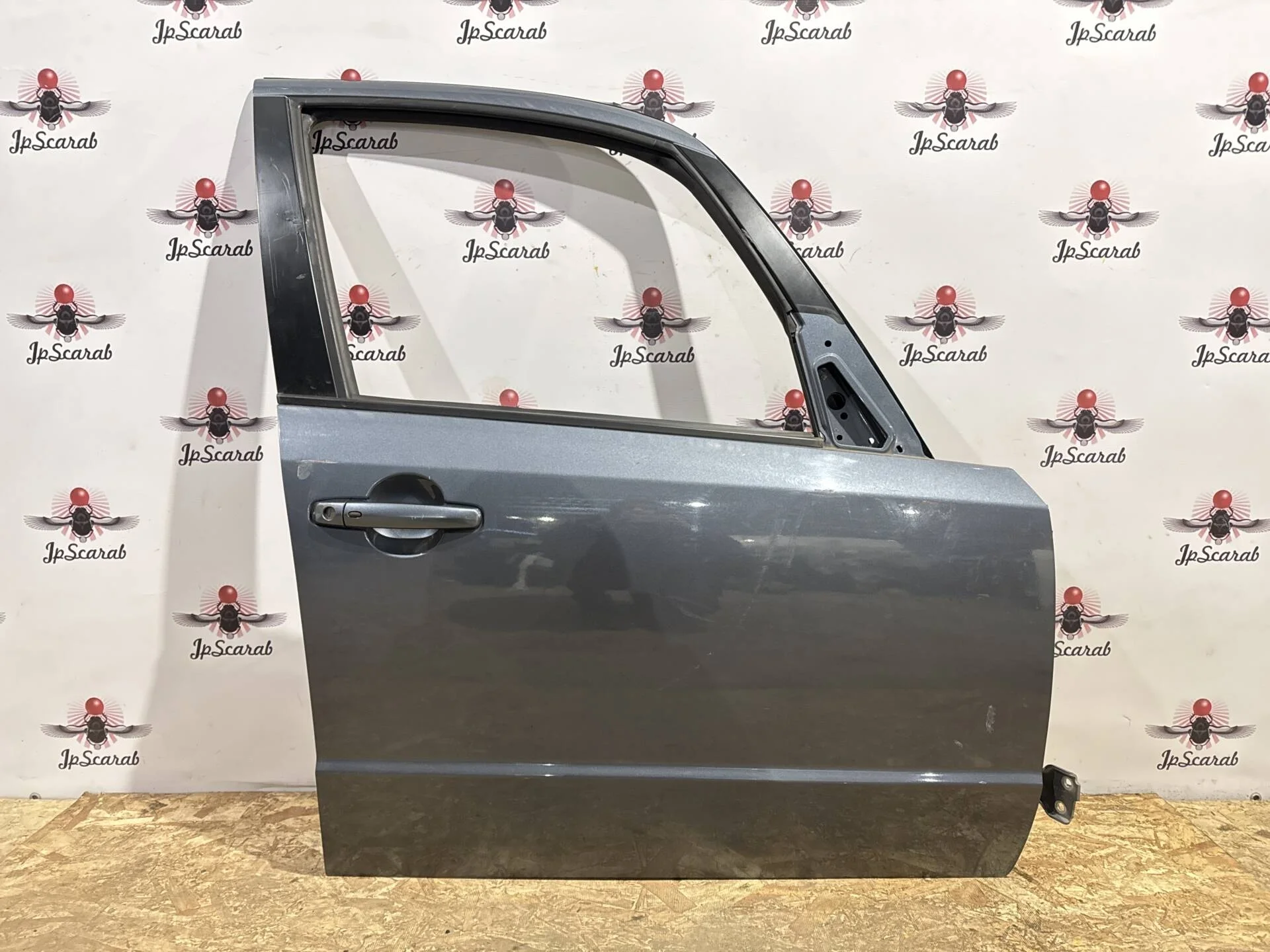 Дверь передняя правая Suzuki SX4 YA21S Хэчбэк