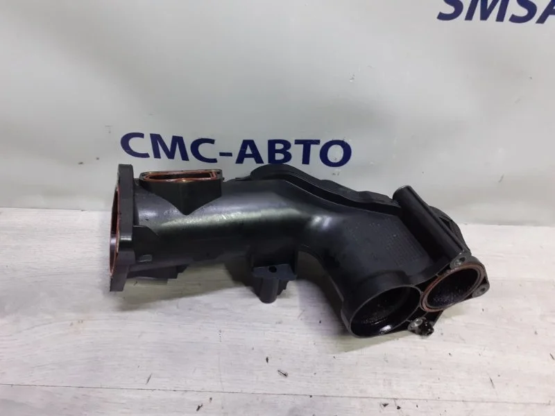 Патрубок воздушный Mercedes-Benz Ml A6420901637 W164 642.820