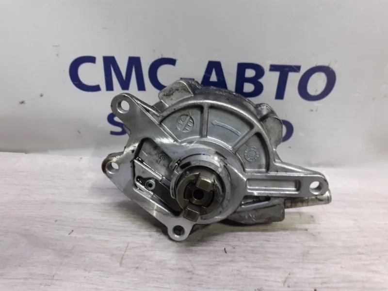 Вакуумный насос Mercedes-Benz Ml A6422300165 W164 642.820