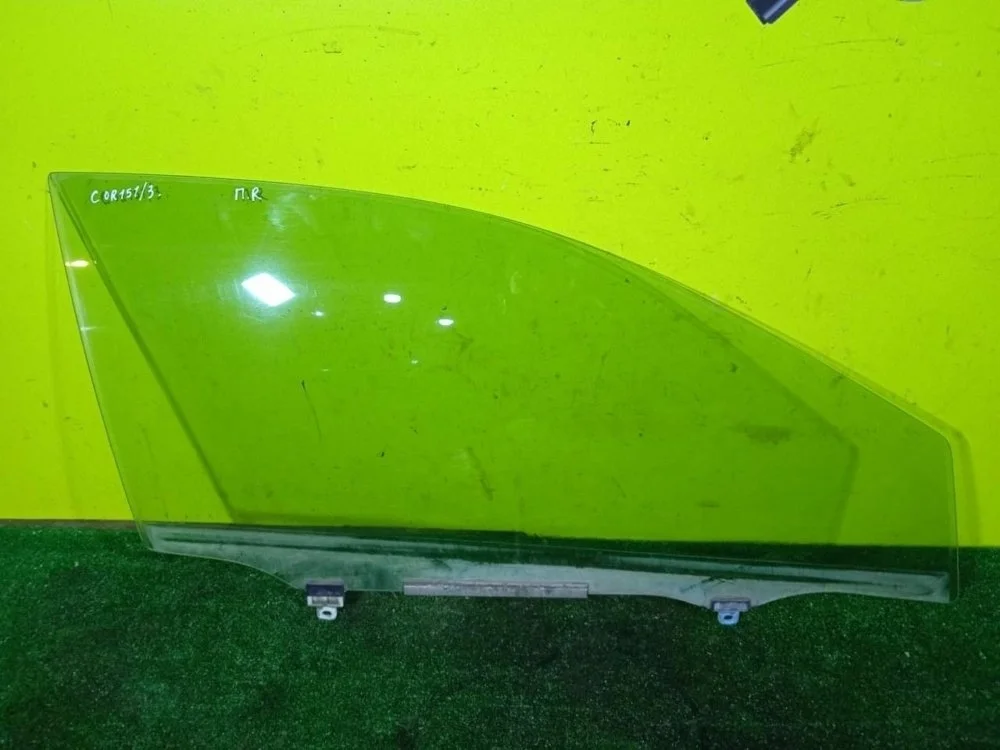 Стекло двери Toyota Corolla 2010 150