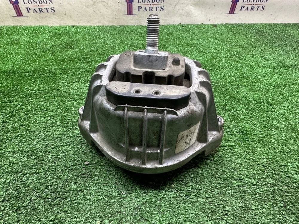 Подушка двигателя BMW 320i E90