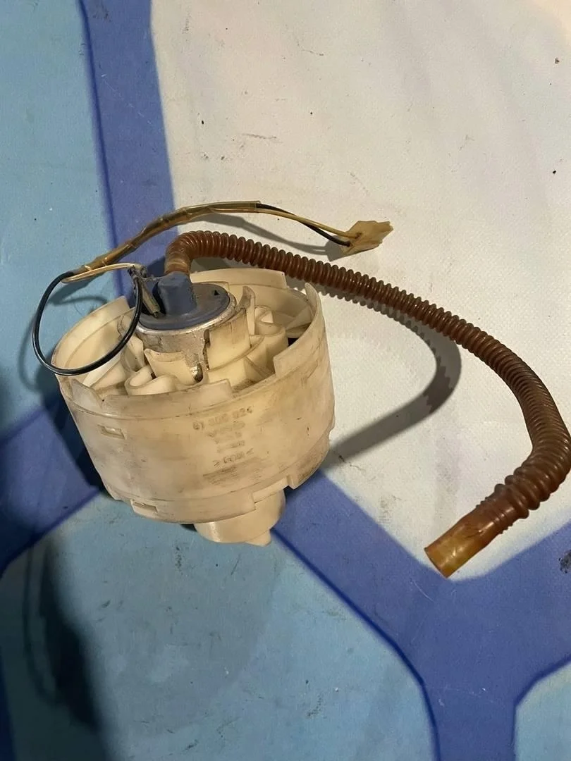 Насос топливный электрический
