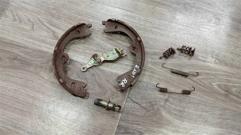 Б.у. механизм стояночного тормоза NISSAN MURANO Z50 NISSAN MURANO Z50