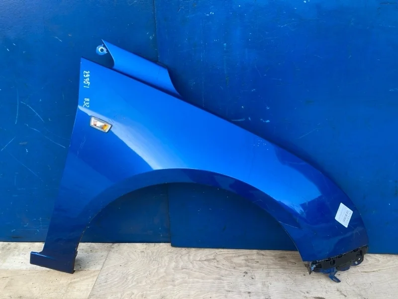 Крыло Chevrolet Cruze 2010 94560510 СЕДАН 1.6 F16D4, переднее правое