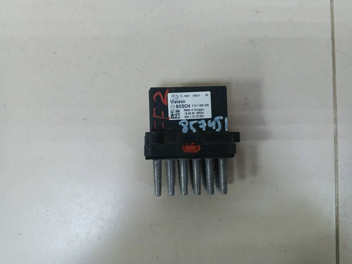 Резистор отопителя Ford Focus 2 DA 2005-2008