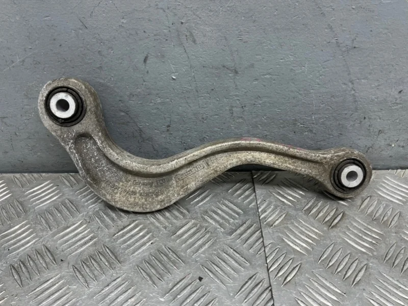 Рычаг верхний Porsche Panamera 970