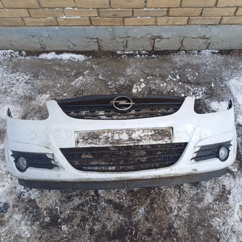 Бампер передний Opel Corsa