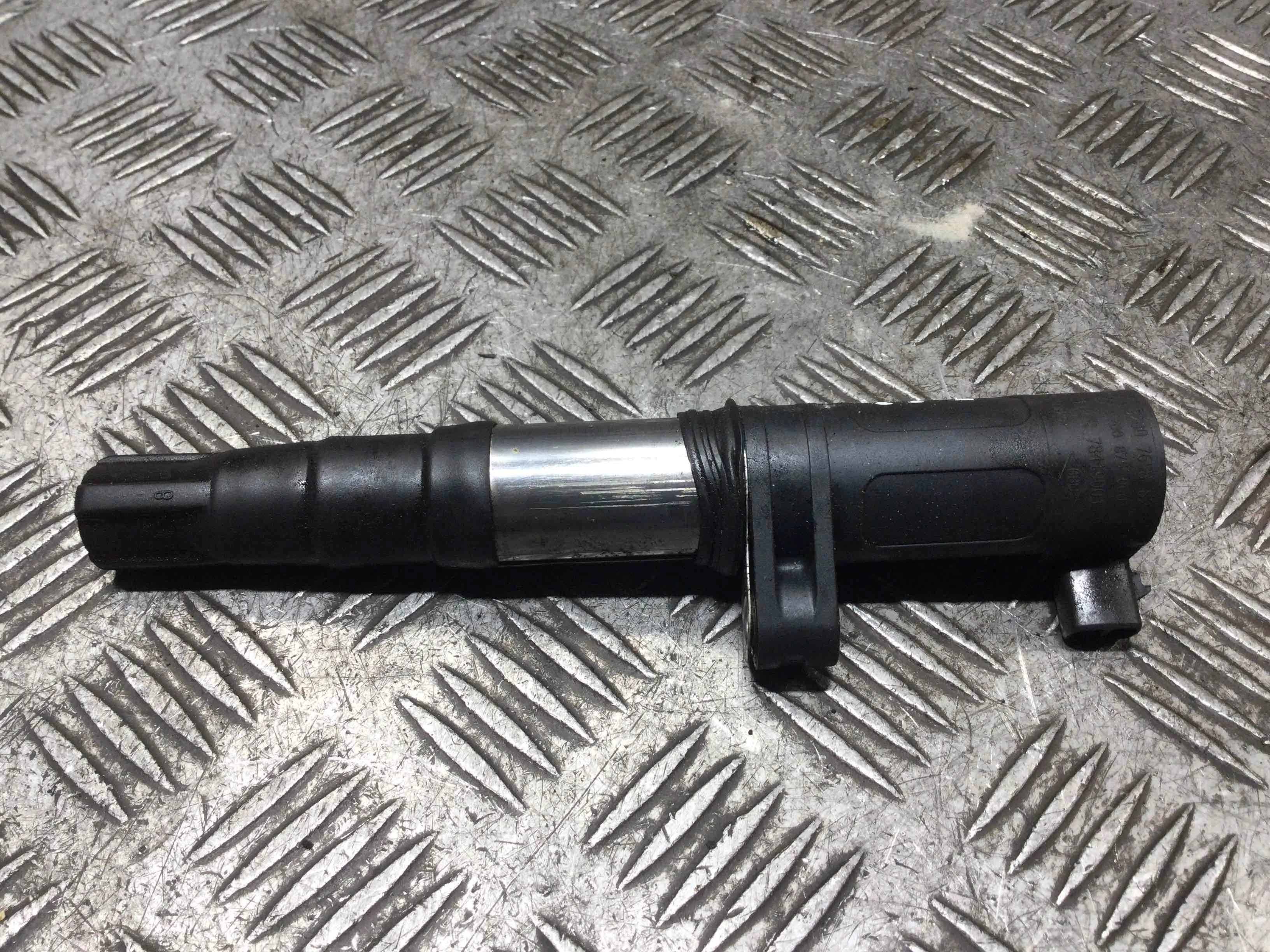 Катушка зажигания Renault Megane Megane II (KM,LM) 2003 - 2009 бензин 2.0 i Механика Х/б