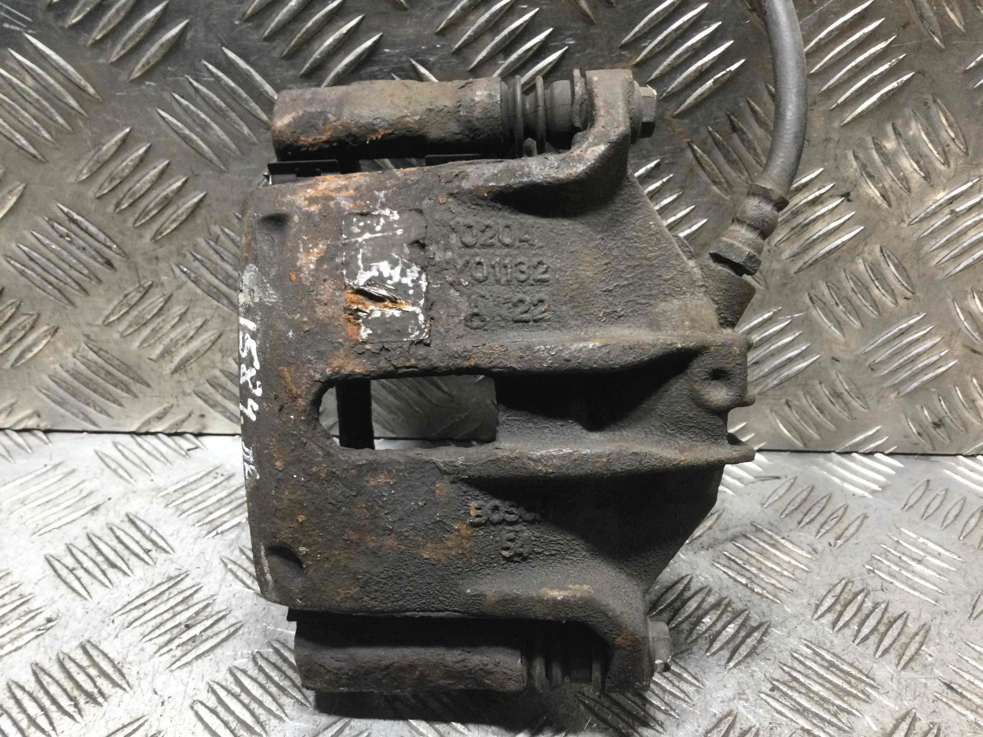 Суппорт передний правый Citroen Xsara Xsara (N1) 1997 - 2005 бензин 1.6 i Автомат Х/б