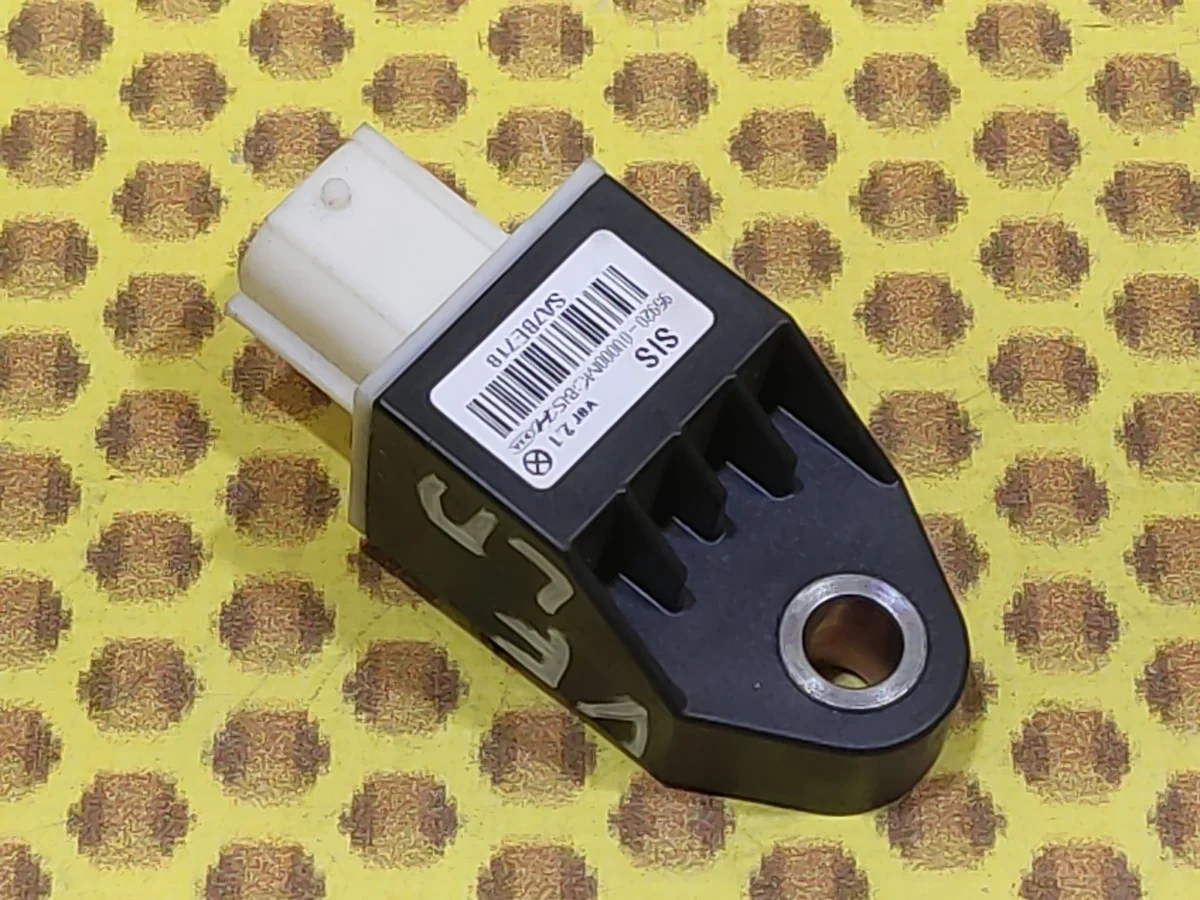 Датчик удара airbag srs Hyundai I40 2012 VF