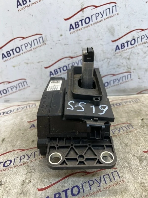 Селектор акпп Audi A8 L 2013 D4