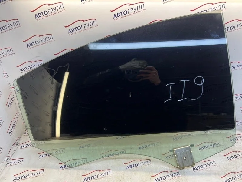 Стекло двери MB CLS550 2012 C218 W218