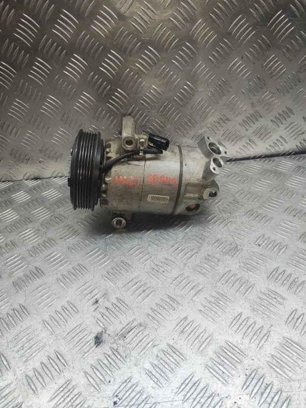 Компрессор кондиционера Nissan Qashqai X-Trail 2006-2013 92600JD200 J10 T31 MR20DE