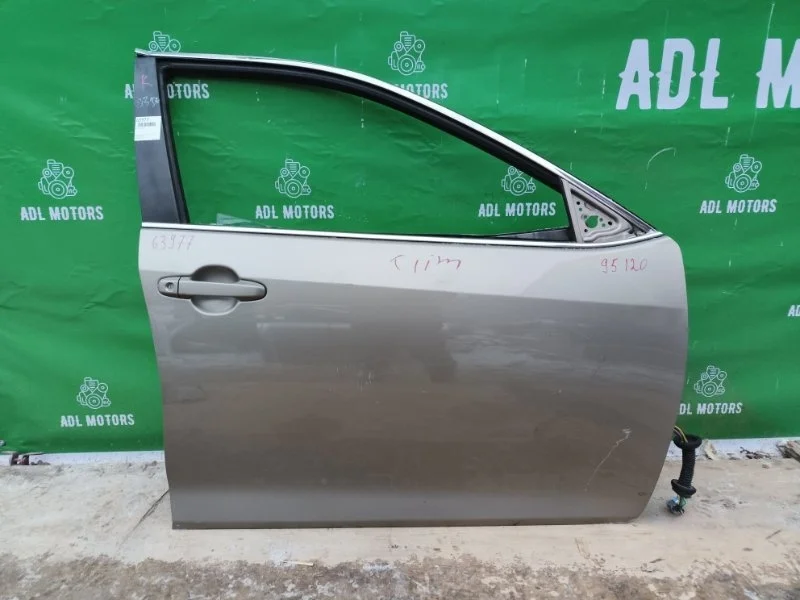 Дверь Toyota Camry 2012-2017 50 55