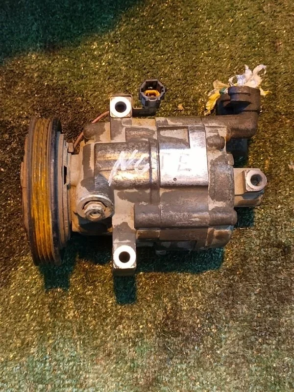 Компрессор кондиционера Nissan Note E11