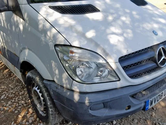 Продажа Mercedes-Benz Sprinter 2.1D (109Hp) (646.985) RWD MT по запчастям