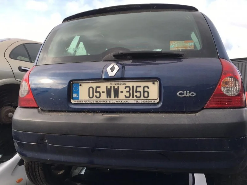 Продажа Renault Clio 1.1 (75Hp) (D4F 728) FWD MT по запчастям