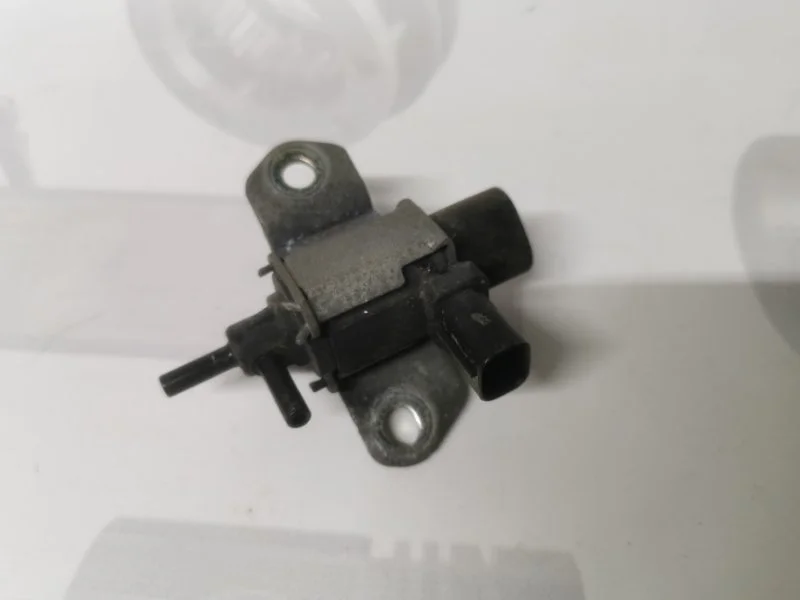 Клапан imrc ( датчик ) FORD MONDEO 4