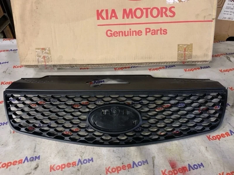 Решетка радиатора Kia RIO