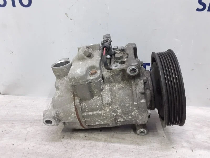 Компрессор кондиционера Audi A6 4G0260805A C7 3.0 CGW